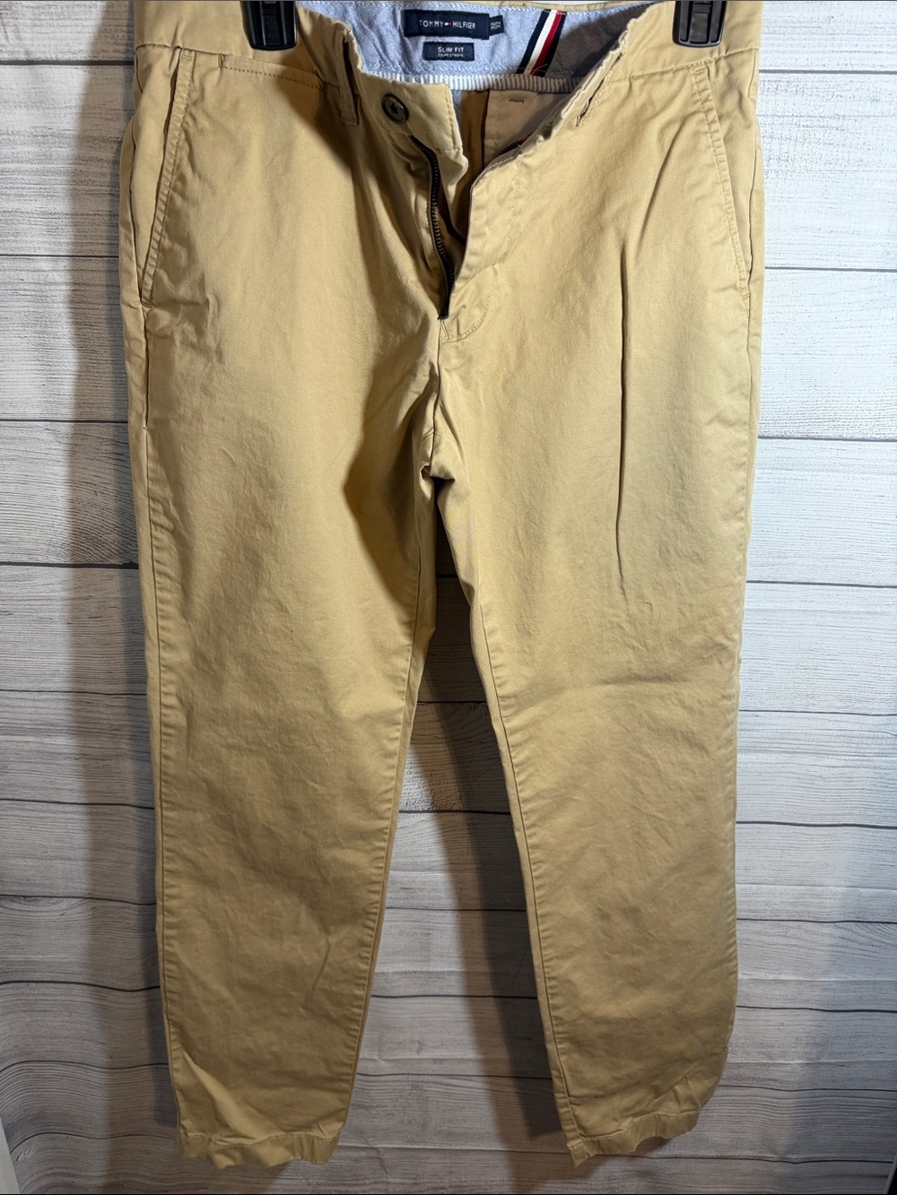 Tommy Hilfiger Men's Light Tan Chino Pants
